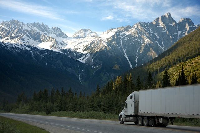 A Guide for Handling Big Rig & 18-Wheeler Trucking Accidents miami truck accident lawyer - A Guide for Handling Big Rig & 18-Wheeler Trucking Accidents